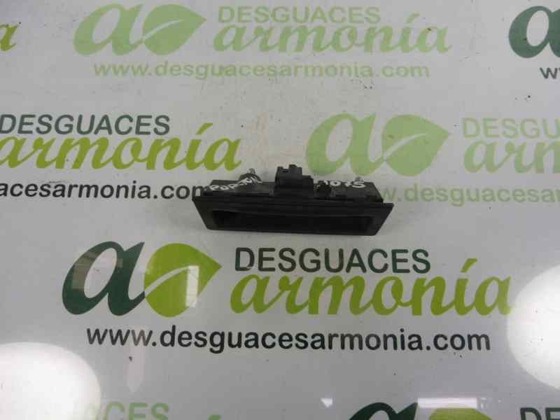 Recambio de maneta exterior porton para audi a4 ber. (b8) básico referencia OEM IAM 5N0827566B  