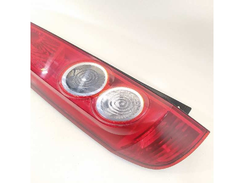 Recambio de piloto trasero izquierdo para ford fiesta (cbk) trend referencia OEM IAM 6S6113405B  