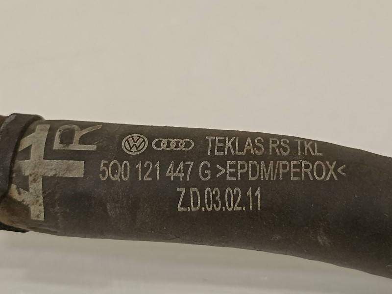 Recambio de tubo para seat leon (5f1) cupra 290 referencia OEM IAM 5Q0121447G  
