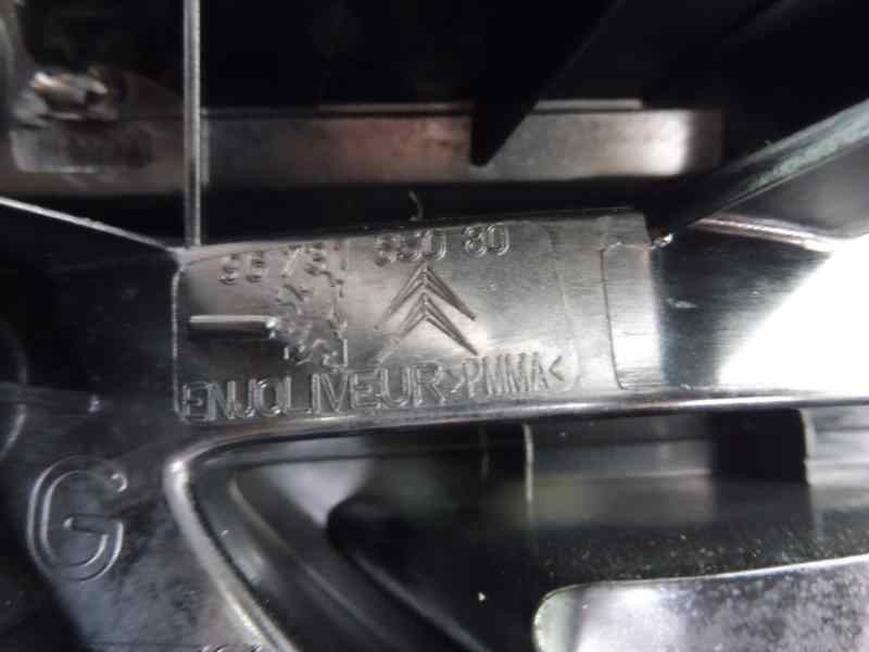 Recambio de piloto trasero izquierdo en porton para citroën c4 picasso exclusive referencia OEM IAM 9673165080  