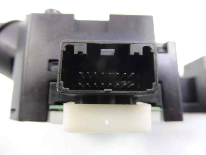 Recambio de mando luces para renault fluence dynamique referencia OEM IAM 255670040R  