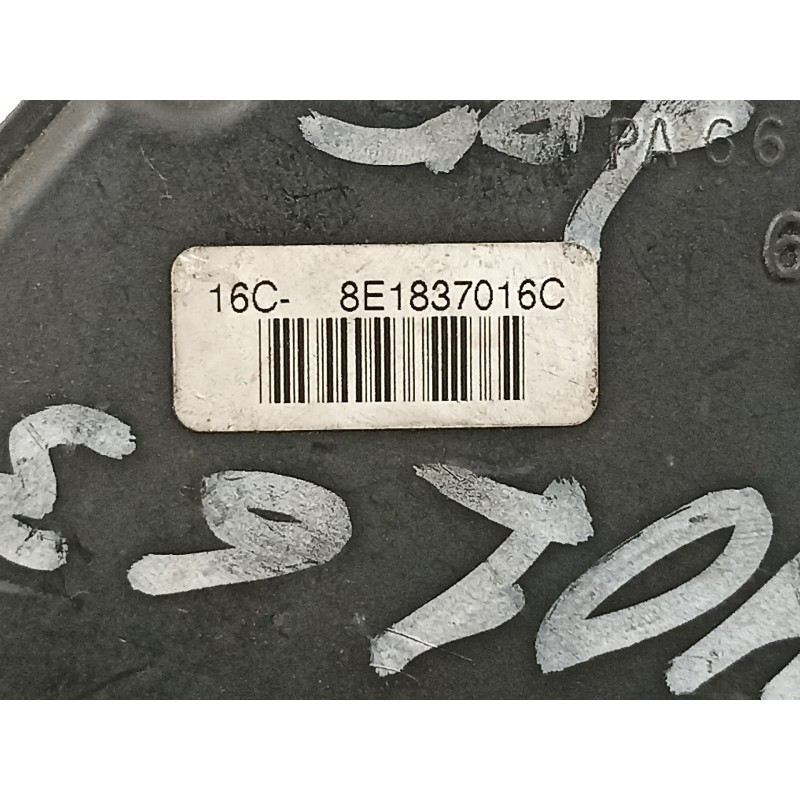 Recambio de cerradura puerta delantera derecha para audi a4 avant (8e) 1.9 tdi (96kw) referencia OEM IAM 8E1837016C  