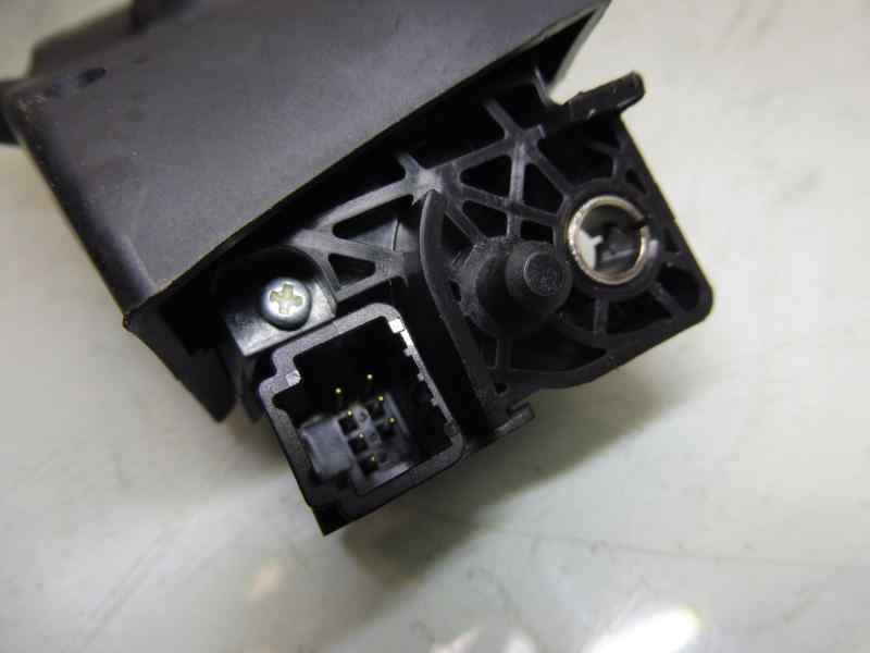 Recambio de mando multifuncion para renault fluence dynamique referencia OEM IAM   