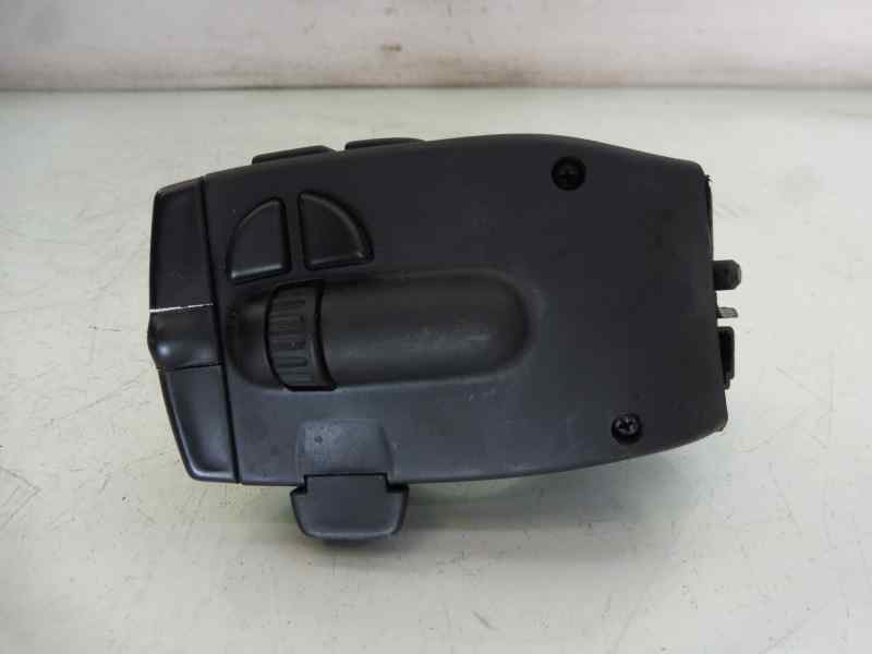 Recambio de mando multifuncion para renault fluence dynamique referencia OEM IAM   