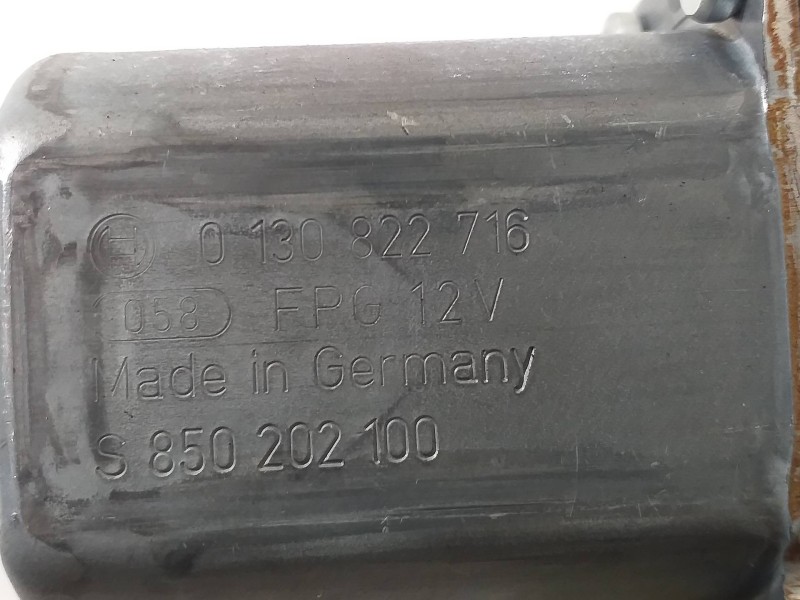 Recambio de elevalunas delantero derecho para seat leon st (5f8) fr referencia OEM IAM 5F4837462D 5Q0959802B 