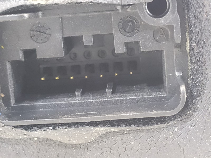 Recambio de cerradura puerta delantera derecha para volkswagen golf vi (5k1) sport referencia OEM IAM 5K1837016  