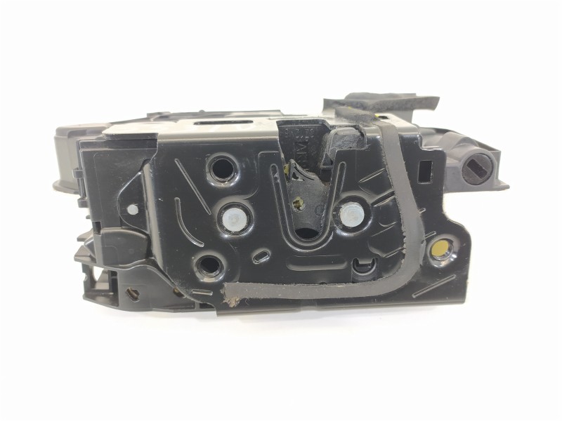 Recambio de cerradura puerta delantera derecha para volkswagen golf vi (5k1) sport referencia OEM IAM 5K1837016  