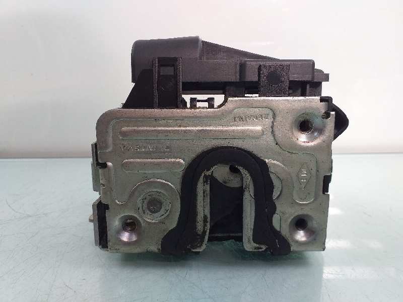 Recambio de cerradura puerta delantera derecha para dacia sandero stepway music referencia OEM IAM 8200735224  