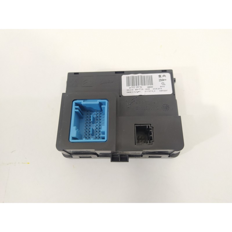 Recambio de modulo electronico para peugeot 308 sw allure referencia OEM IAM 9832228080  