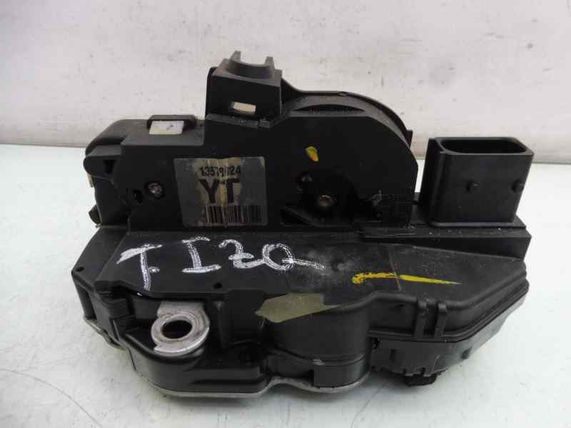 Recambio de cerradura puerta trasera izquierda para opel insignia berlina cosmo referencia OEM IAM 13578024  