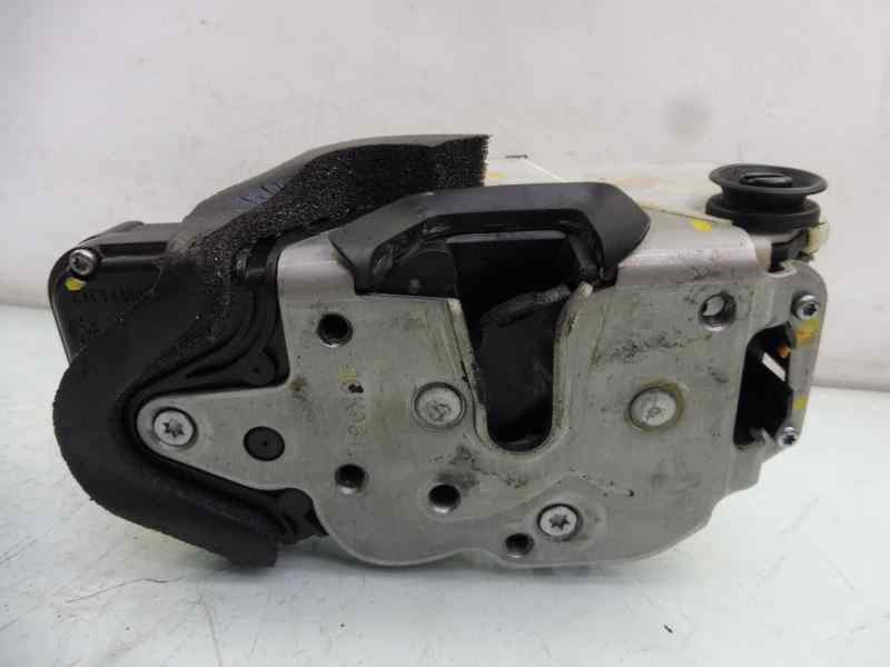 Recambio de cerradura puerta trasera izquierda para opel insignia berlina cosmo referencia OEM IAM 13578024  