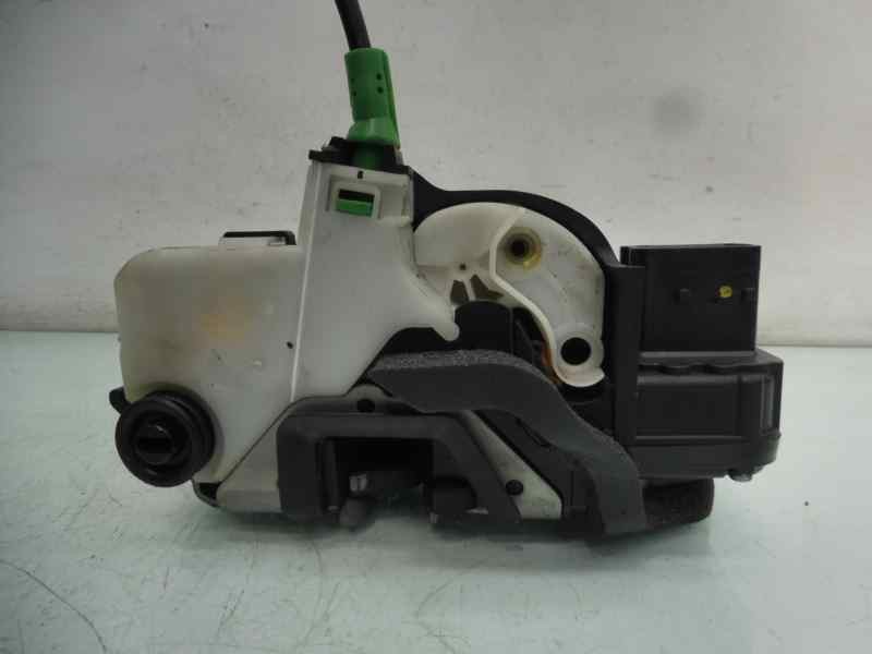 Recambio de cerradura puerta trasera derecha para opel insignia berlina cosmo referencia OEM IAM   