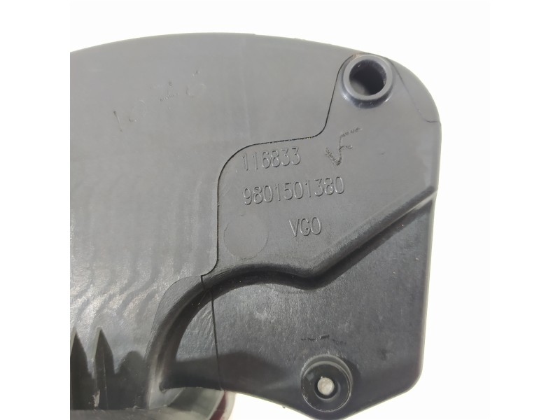 Recambio de tapa exterior combustible para citroën c4 cactus shine referencia OEM IAM 9801501380  