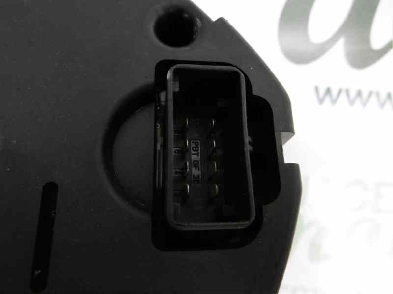 Recambio de cuadro instrumentos para skoda fabia (5j2 ) young referencia OEM IAM 5J0920811B  