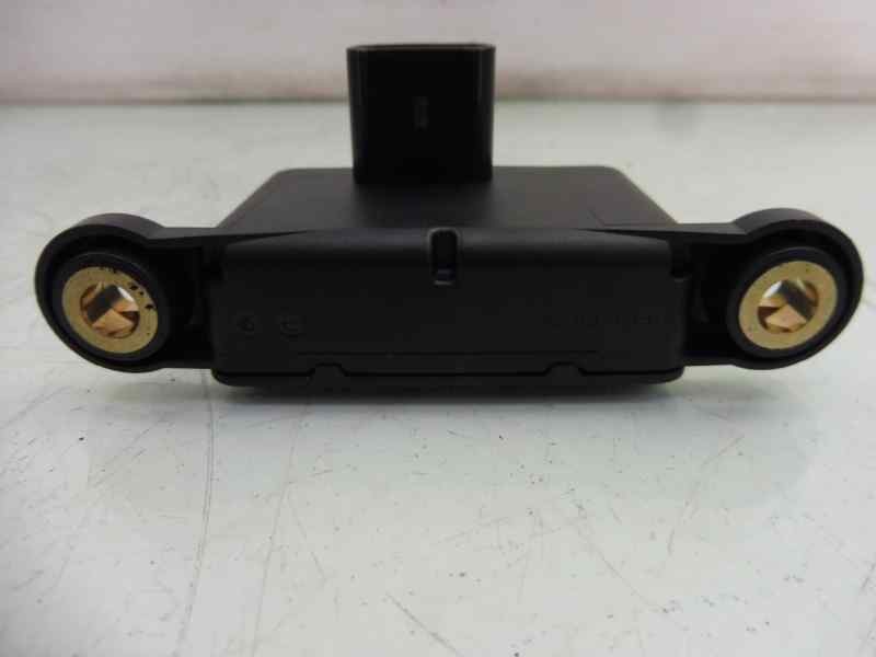 Recambio de modulo electronico para opel insignia berlina cosmo referencia OEM IAM 13505726  