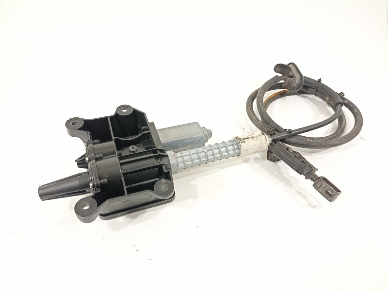 Recambio de freno de mano electrico para citroën c4 picasso avatar referencia OEM IAM 9673081780  