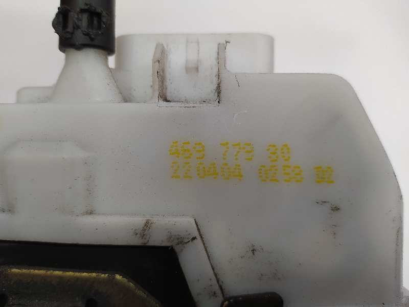 Recambio de cerradura puerta trasera derecha para citroën c3 1.4 hdi magic referencia OEM IAM 46977980  