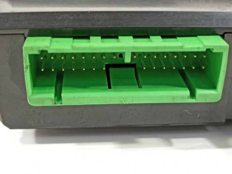 Recambio de mando elevalunas delantero derecho para volvo s80 berlina 2.4 d referencia OEM IAM 30658147  