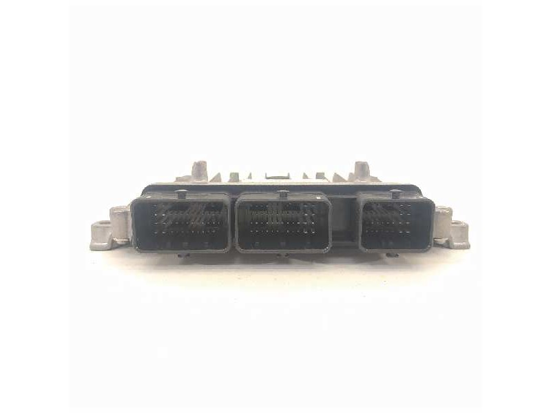 Recambio de centralita motor uce para citroën c5 berlina premier referencia OEM IAM 9665843380 28147602 9663548180