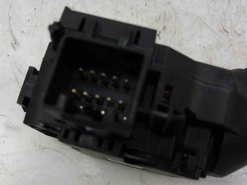 Recambio de mando limpia para ford b-max trend referencia OEM IAM 8A6T17A553AC  