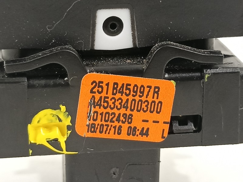 Recambio de interruptor para smart forfour basis (66kw) (453.044) referencia OEM IAM 251B45997R A4533400300 