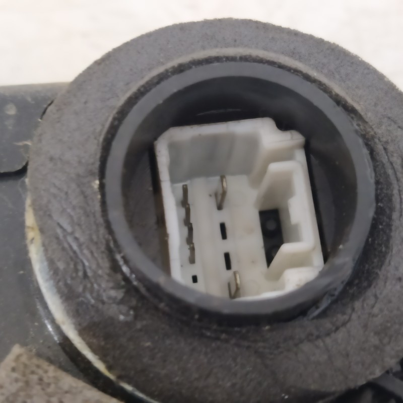 Recambio de cerradura puerta delantera izquierda para suzuki grand vitara jb (jt) 1,9 ltr. ddis jlx-e 5-türig referencia OEM IAM