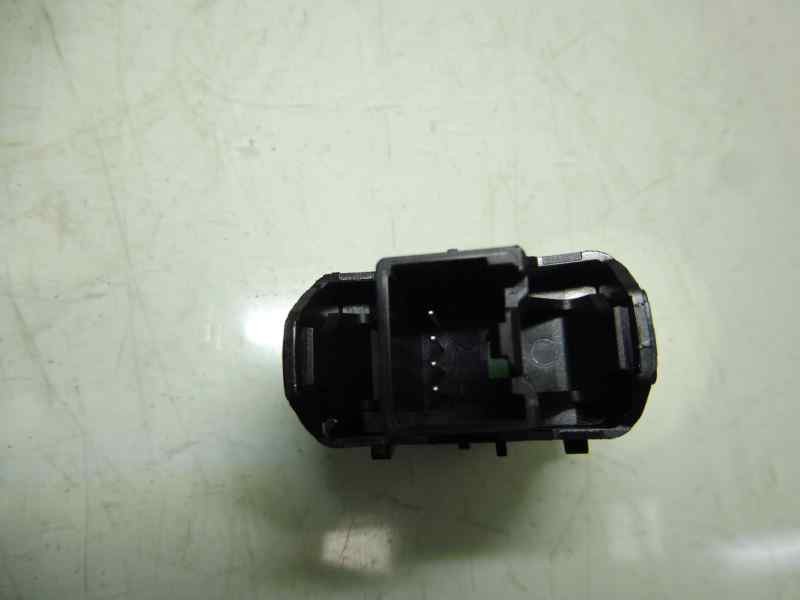 Recambio de mando elevalunas trasero derecho para ford b-max trend referencia OEM IAM BM5T14529AC  