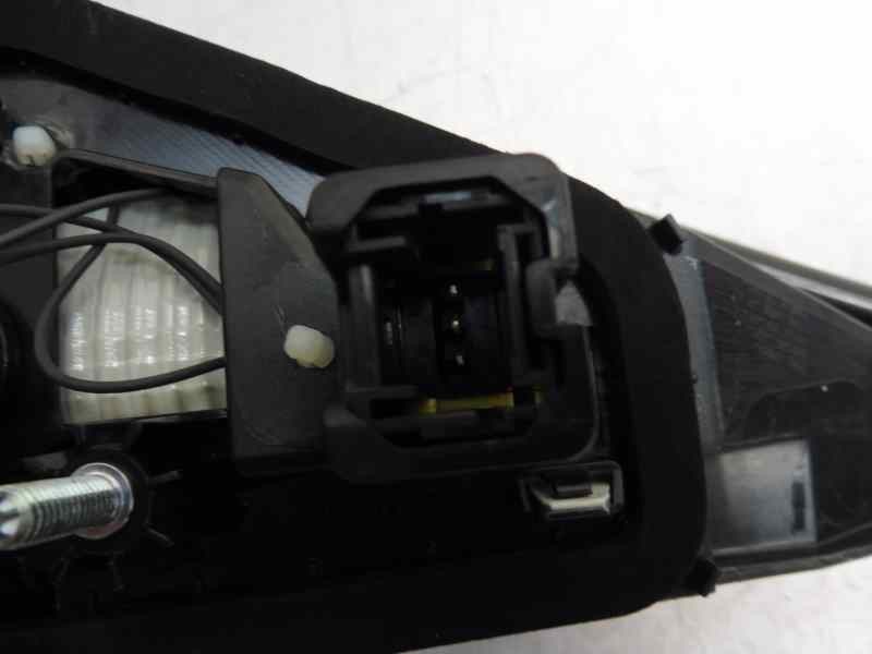 Recambio de piloto trasero izquierdo en porton para renault megane iv berlina 5p life referencia OEM IAM 265550248R  