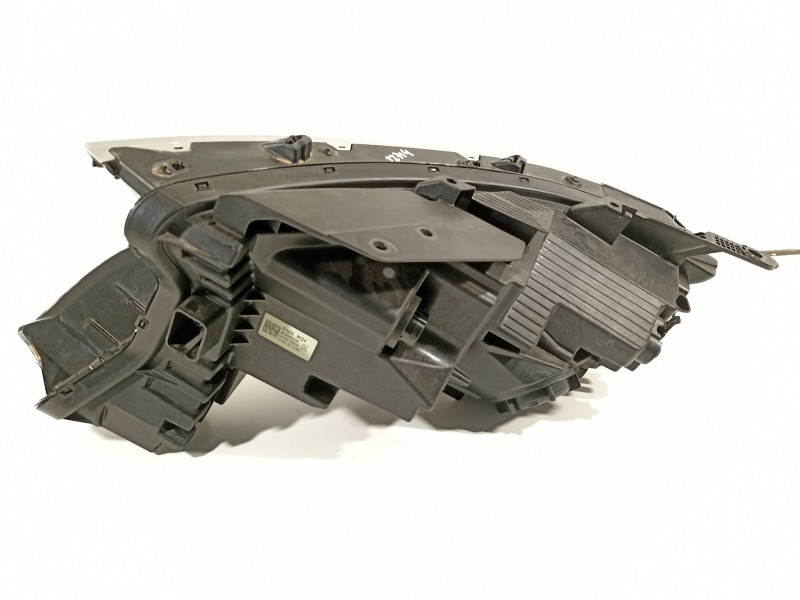 Recambio de faro derecho para kia sorento hev 2023 1.6 tci-gdi referencia OEM IAM 92102P2120  