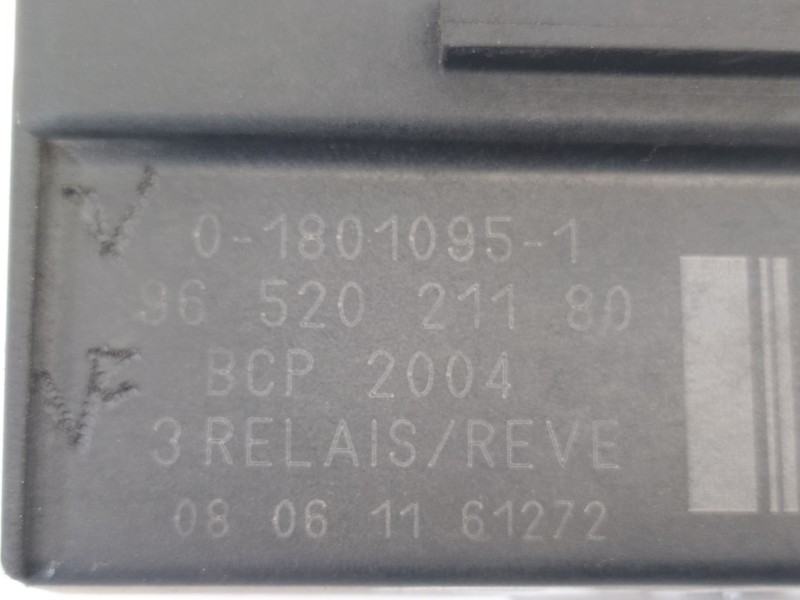 Recambio de caja precalentamiento para citroën c5 berlina premier referencia OEM IAM 9652021180  