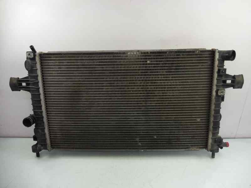 Recambio de radiador agua para opel astra h berlina essentia referencia OEM IAM 13128801  