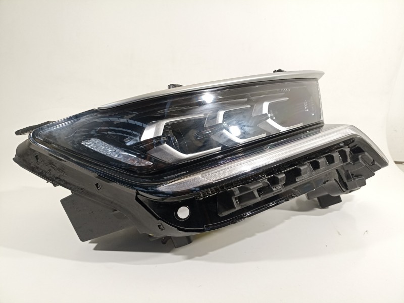 Recambio de faro derecho para kia sorento hev 2023 1.6 tci-gdi referencia OEM IAM 92102P2120  