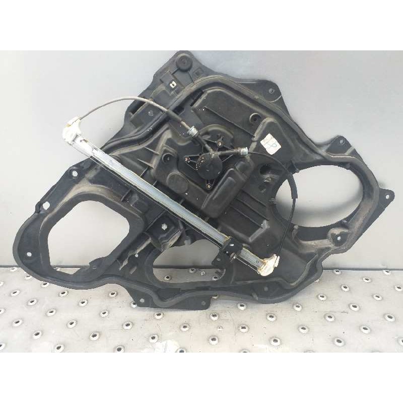 Recambio de elevalunas trasero derecho para mazda 3 berlina (bk) 2.0 sportive referencia OEM IAM BP4K7297X GJ6A5958X PWLP5PA