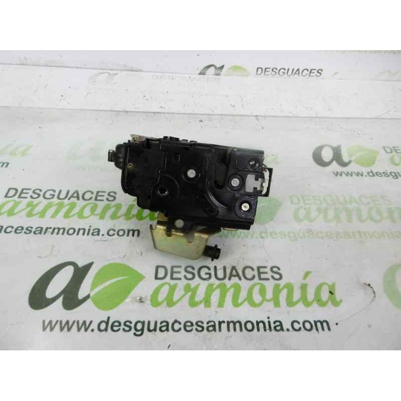 Recambio de cerradura puerta trasera izquierda para audi a6 avant (4b5) 2.5 tdi quattro referencia OEM IAM 4B0839015B  