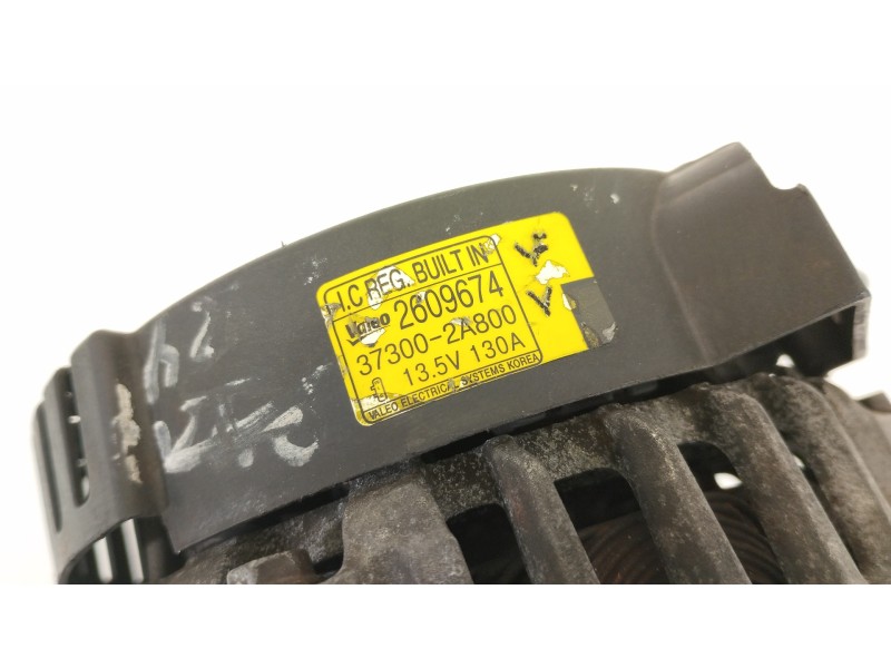 Recambio de alternador para hyundai i40 cab bluedrive referencia OEM IAM 373002A800 2609674 