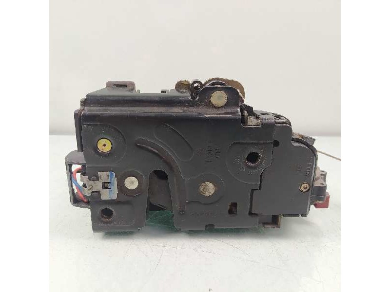 Recambio de cerradura puerta trasera izquierda para seat altea (5p1) sport-up referencia OEM IAM 7L0839015  