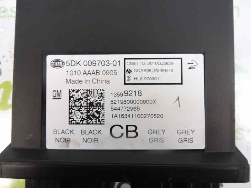 Recambio de modulo electronico para opel insignia berlina excellence referencia OEM IAM 13599218  