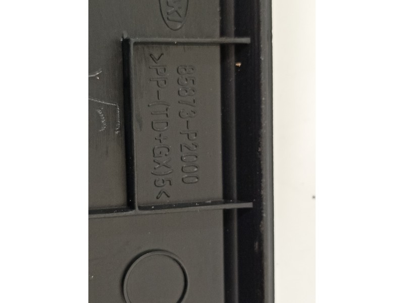 Recambio de moldura para kia sorento hev 2023 1.6 tci-gdi referencia OEM IAM 85883P2000 85887P2000 85878P220