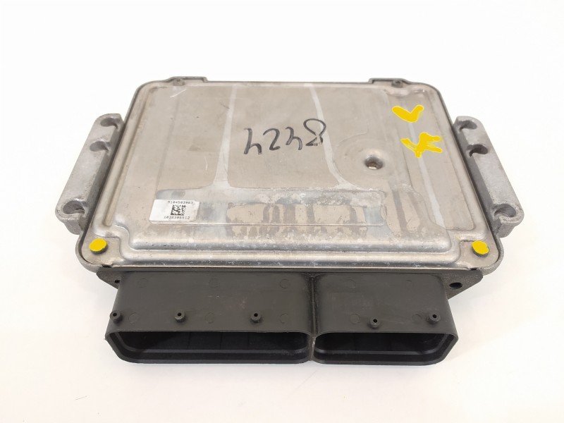 Recambio de centralita motor uce para hyundai i40 cab bluedrive referencia OEM IAM 391202A208 0281018491 