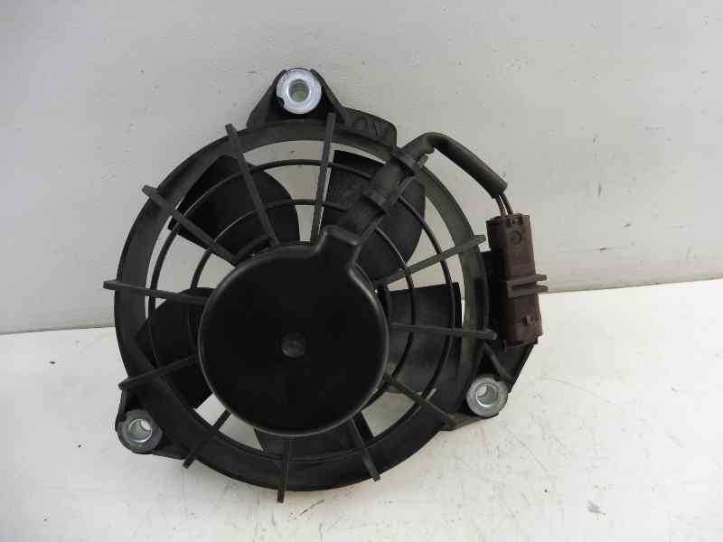 Recambio de electroventilador para smart fortwo coupe basis (66kw) (453.344) referencia OEM IAM 8240708  