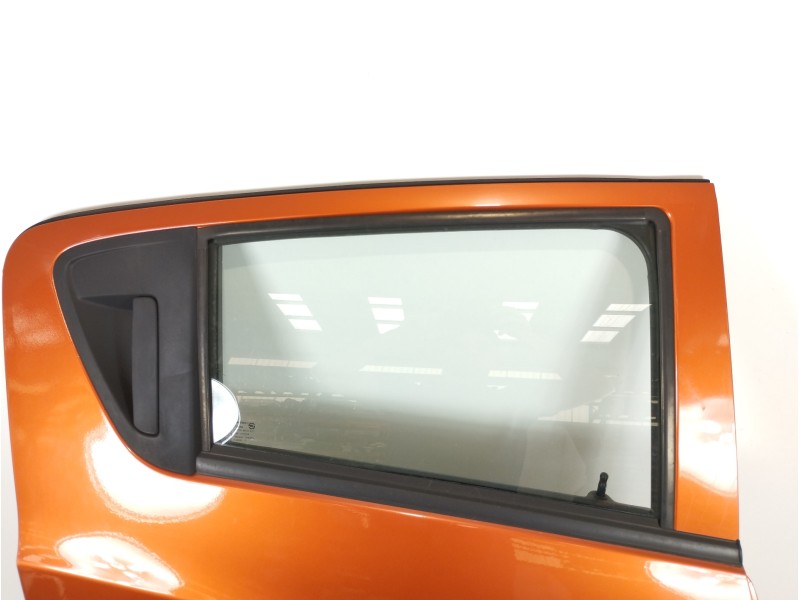 Recambio de puerta trasera derecha para chevrolet spark basis + referencia OEM IAM 95912985  