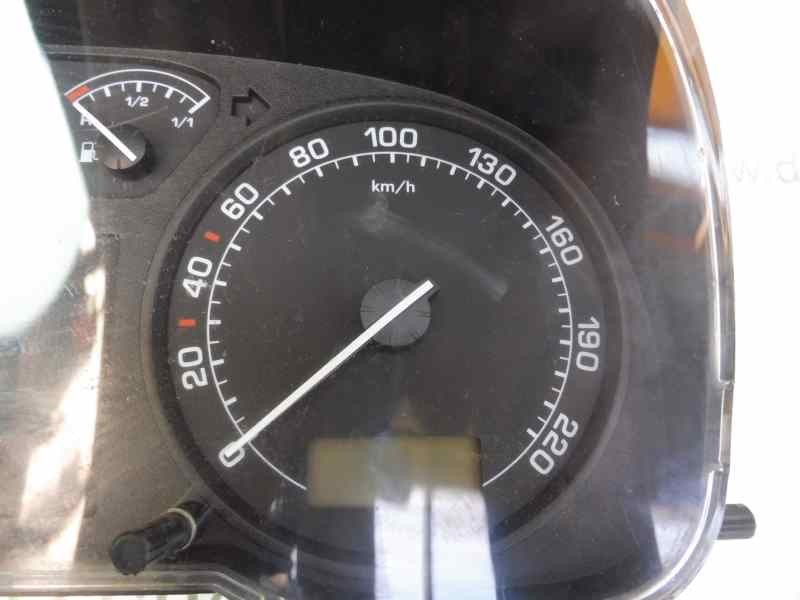 Recambio de cuadro instrumentos para skoda octavia berlina (1u2) ambiente referencia OEM IAM 1U0920811F 110080146/017 SKZ7Z0A117