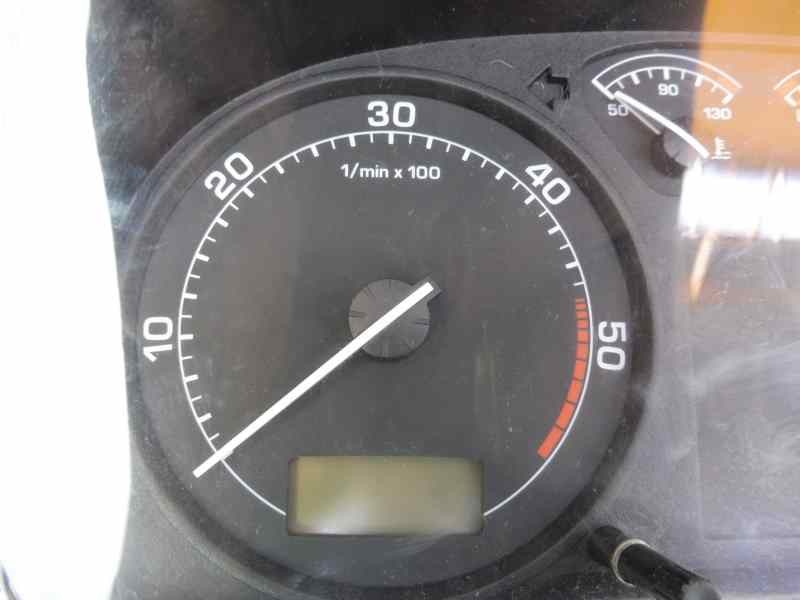 Recambio de cuadro instrumentos para skoda octavia berlina (1u2) ambiente referencia OEM IAM 1U0920811F 110080146/017 SKZ7Z0A117