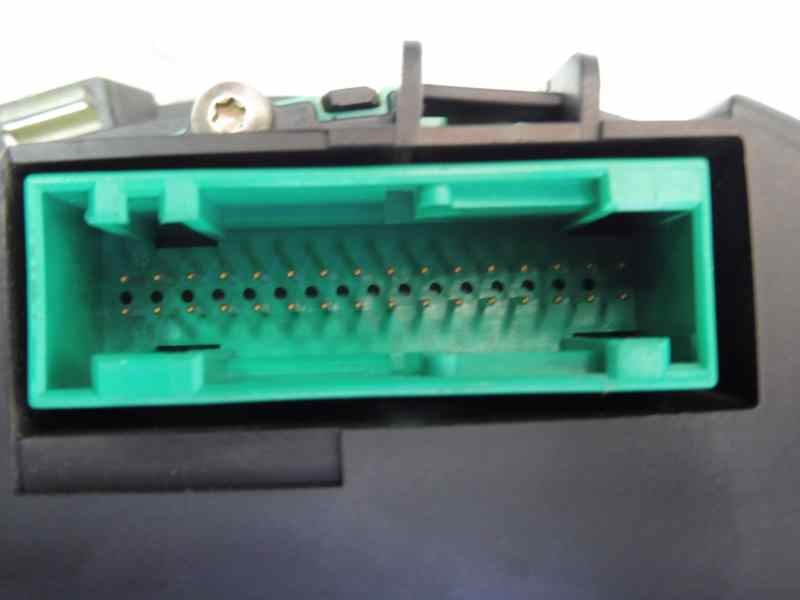 Recambio de cuadro instrumentos para skoda octavia berlina (1u2) ambiente referencia OEM IAM 1U0920811F 110080146/017 SKZ7Z0A117