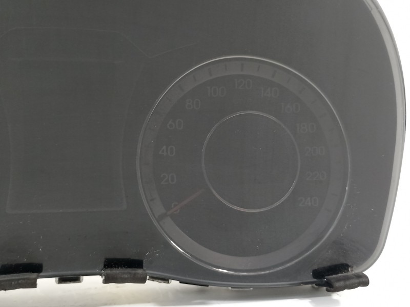 Recambio de cuadro instrumentos para hyundai i40 cab bluedrive referencia OEM IAM 940013Z050 11001783620H 