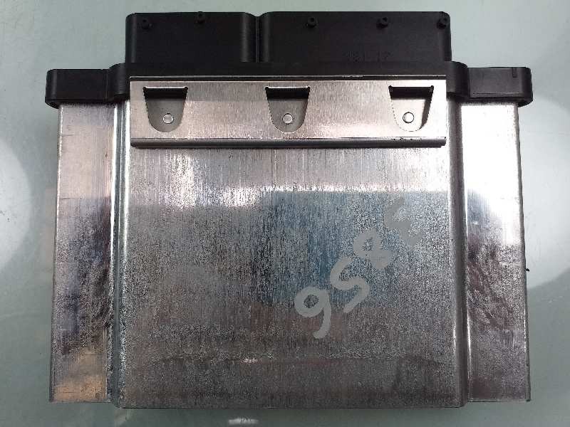 Recambio de centralita motor uce para skoda spaceback (5h) like referencia OEM IAM 04C907309AE 0261S10530 