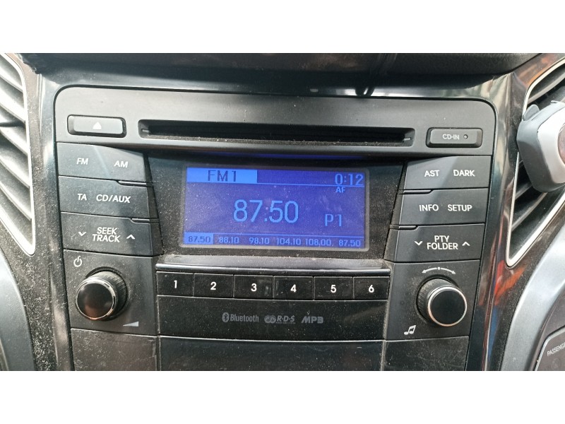 Recambio de sistema audio / radio cd para hyundai i40 cab bluedrive referencia OEM IAM 961703Z0704X  