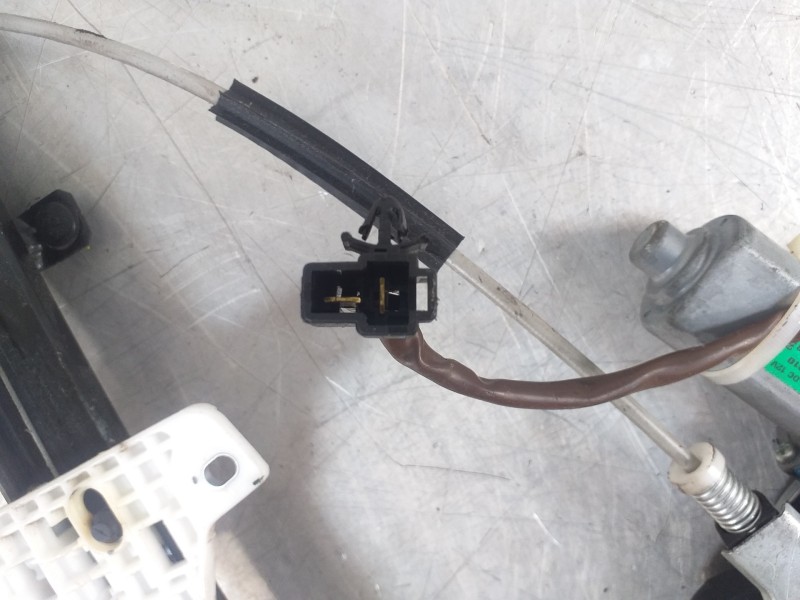 Recambio de elevalunas delantero izquierdo para chevrolet spark basis + referencia OEM IAM 98810M3010  