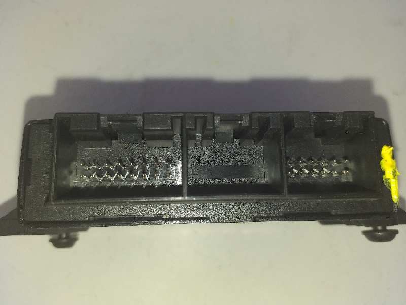 Recambio de modulo electronico para renault latitude privilege referencia OEM IAM 259903875R  