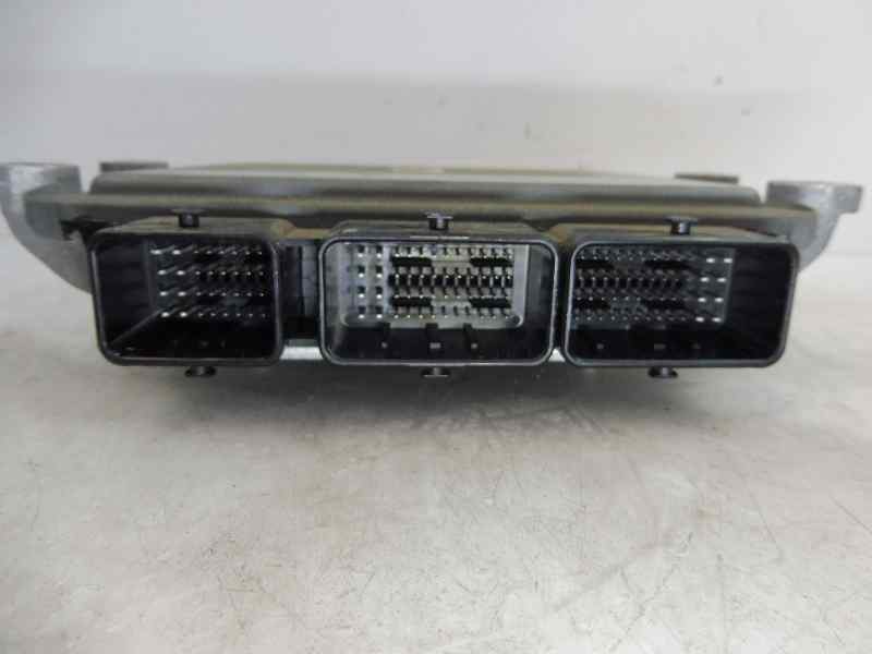 Recambio de centralita motor uce para citroën c5 berlina sx (e) referencia OEM IAM 9663885680 9661642180 5WS40388C
